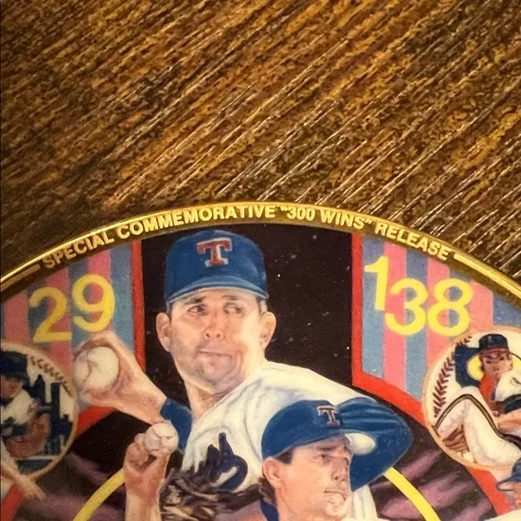 Nolan Ryan Commemorative Plate - Picture 5 of 6